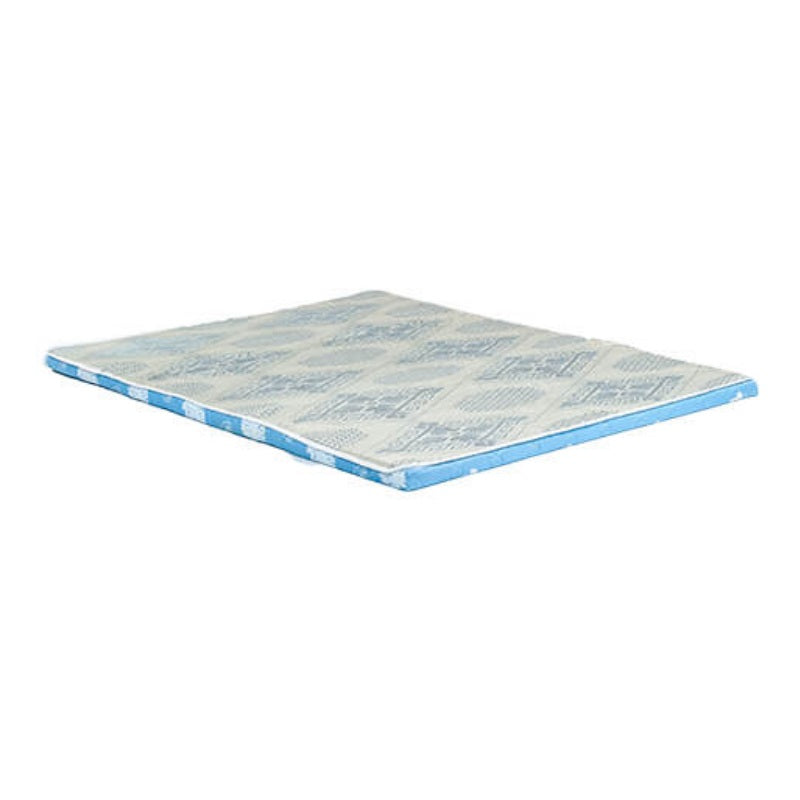 • Breathable Banig and Quilted Fabric Mat:
• Traditional banig (straw mat) panel promotes airflow.