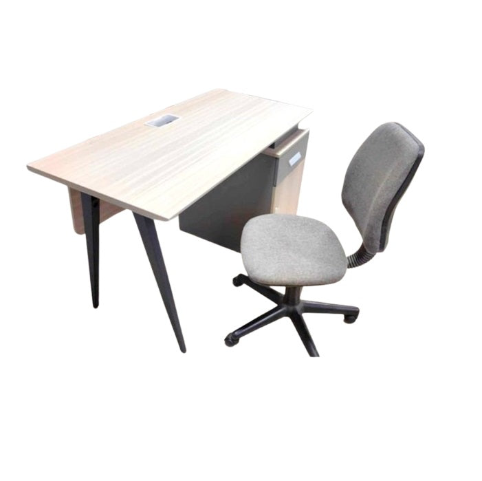 Modern desk design with one door & one drawer, perfect for organizing office essentials.